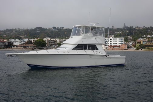 Tiara Yachts 4300 Convertible image