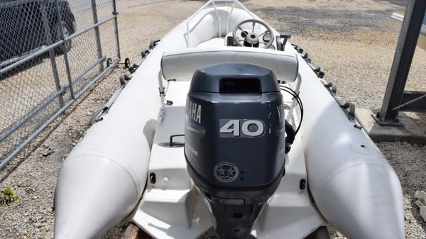 Zodiac Yachtline 380DL