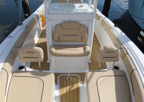 Sea Hunt Gamefish 25 image