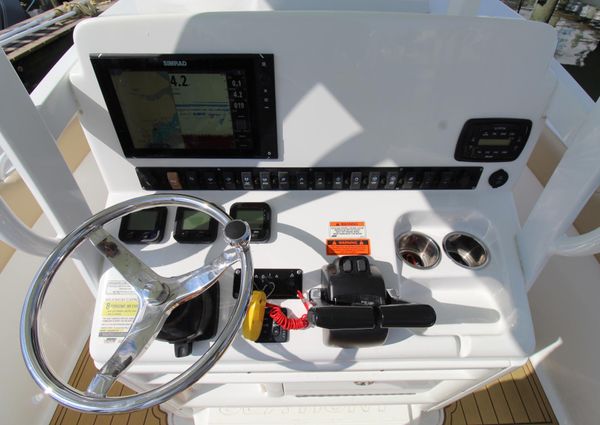 Sea Hunt Gamefish 25 image