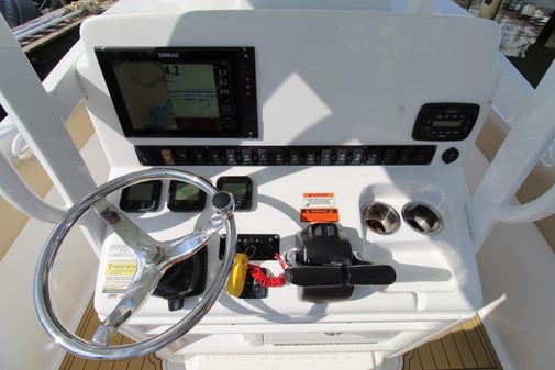 Sea Hunt Gamefish 25 image