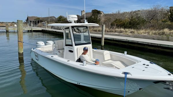 Sea Hunt Ultra 265 SE