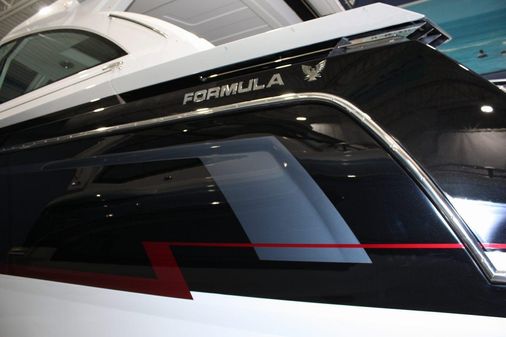 Formula 380 Super Sport Crossover OB image