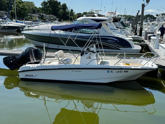 Boston-whaler 170-DAUNTLESS - main image