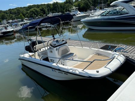 Boston-whaler 170-DAUNTLESS image