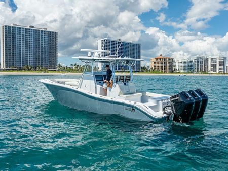 Billfish 39 Center Console w/Tower image