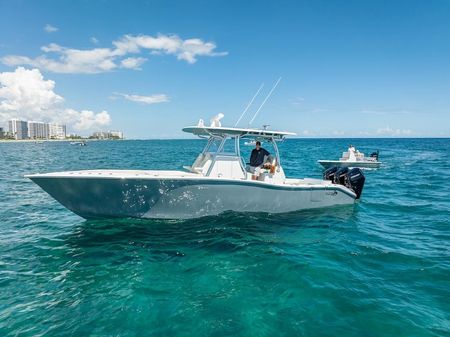 Billfish 39 Center Console w/Tower image