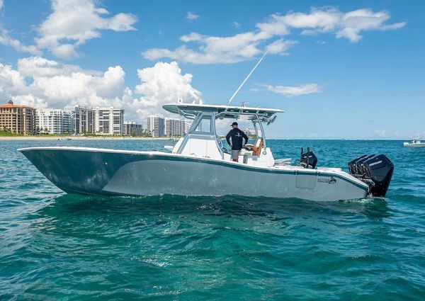 Billfish 39-CENTER-CONSOLE-W-TOWER image