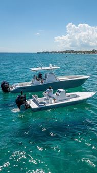 Billfish 39 Center Console w/Tower image