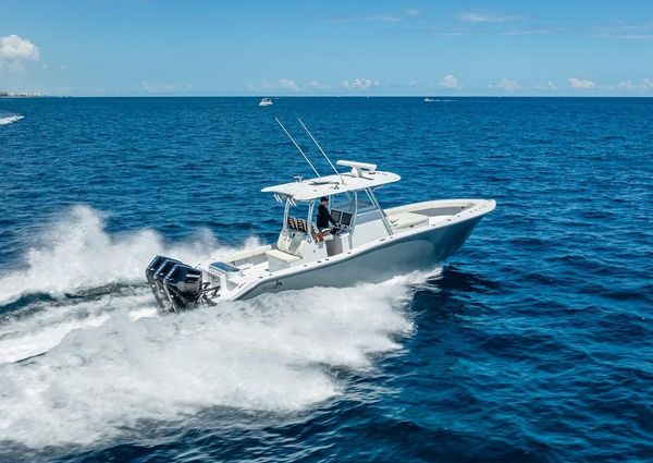 Billfish 39-CENTER-CONSOLE-W-TOWER image