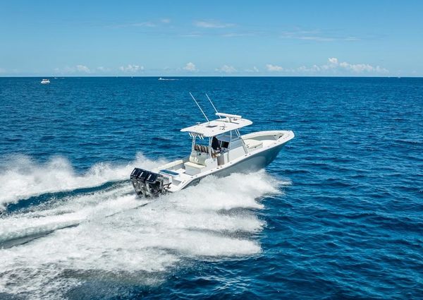 Billfish 39-CENTER-CONSOLE-W-TOWER image