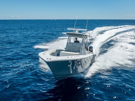 Billfish 39 Center Console w/Tower image