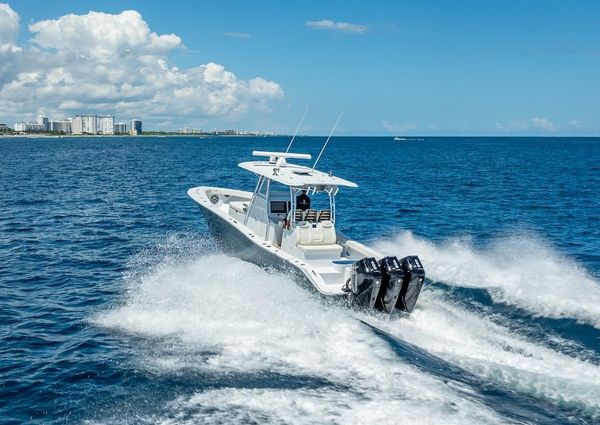 Billfish 39-CENTER-CONSOLE-W-TOWER image