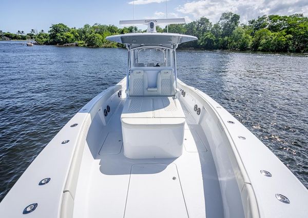 Billfish 39-CENTER-CONSOLE-W-TOWER image