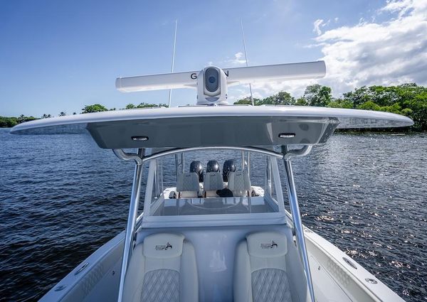 Billfish 39-CENTER-CONSOLE-W-TOWER image