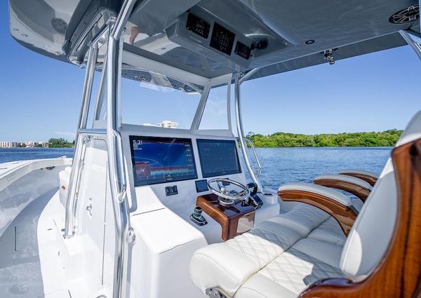 Billfish 39-CENTER-CONSOLE-W-TOWER image