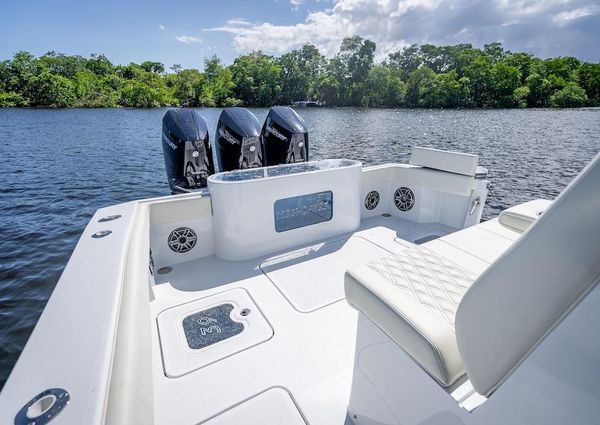 Billfish 39-CENTER-CONSOLE-W-TOWER image