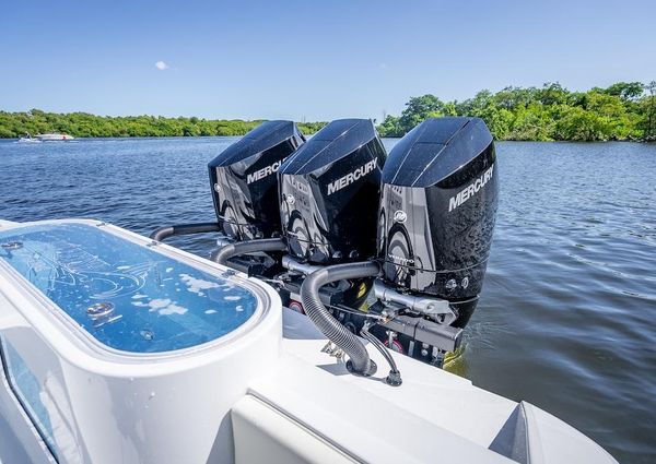 Billfish 39-CENTER-CONSOLE-W-TOWER image