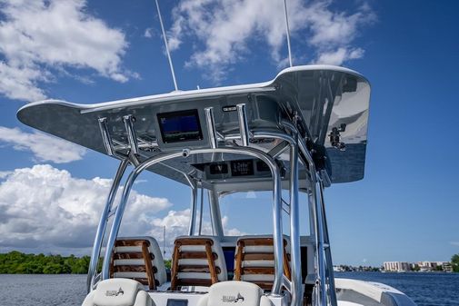 Billfish 39 Center Console w/Tower image