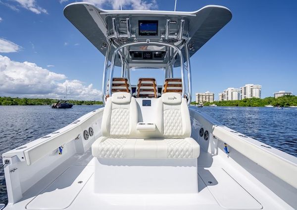 Billfish 39-CENTER-CONSOLE-W-TOWER image