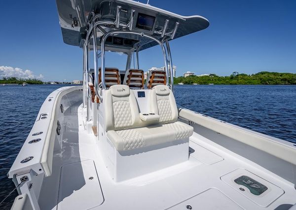 Billfish 39-CENTER-CONSOLE-W-TOWER image