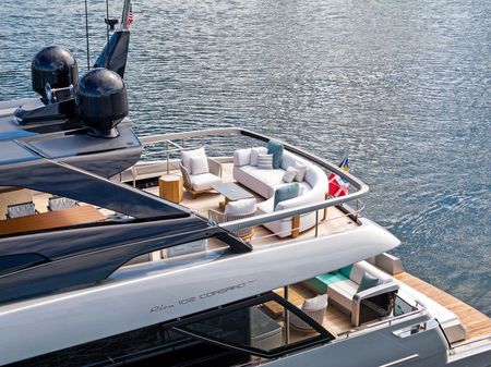 Riva 102 Corsaro Super image