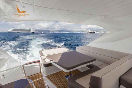 Galeon 405 HTS image
