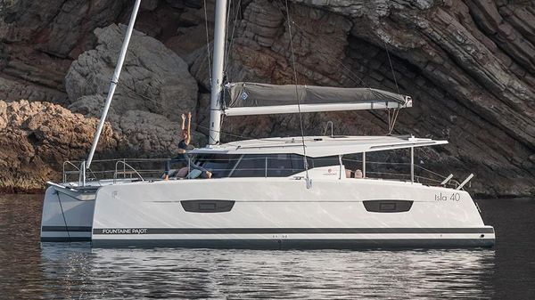 Fountaine Pajot Isla 40 