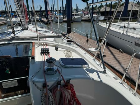 Beneteau 411 image