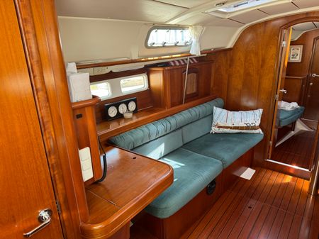 Beneteau 411 image