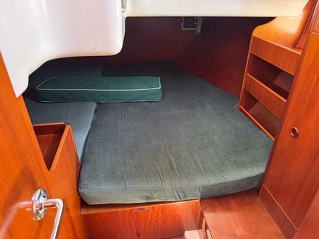 Beneteau 411 image