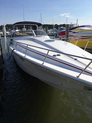 Fountain 38 Express Cruiser - main image