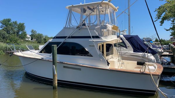 Ocean Yachts 38 Super Sport