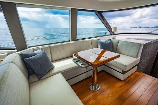 Tiara Yachts 49 COUPE image