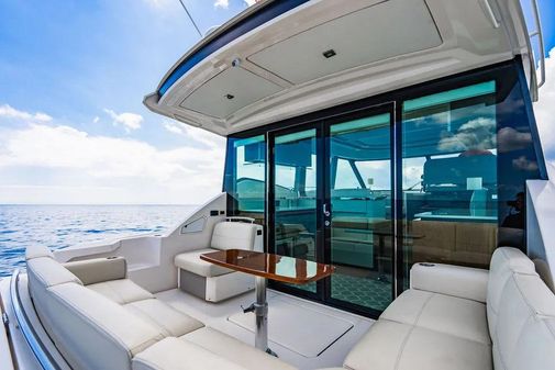 Tiara Yachts 49 COUPE image