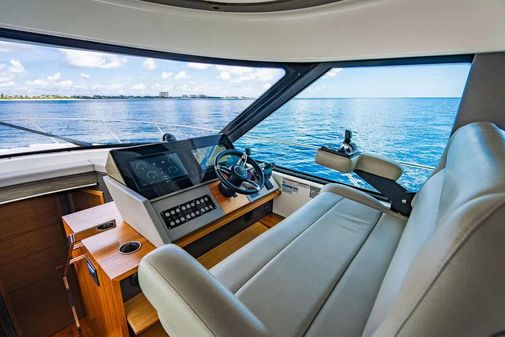 Tiara Yachts 49 COUPE image