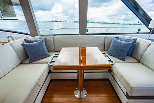 Tiara Yachts 49 COUPE image