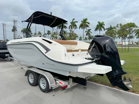 Bayliner DX2200 image