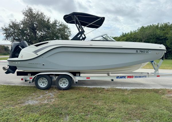 Bayliner DX2200 image