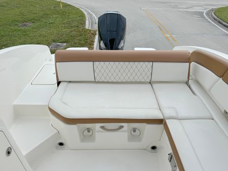 Bayliner DX2200 image