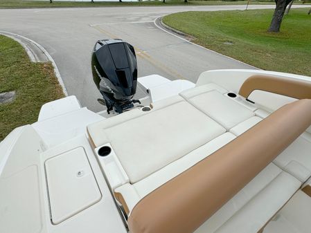 Bayliner DX2200 image