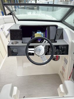 Sea Ray SDX 270 Outboard image