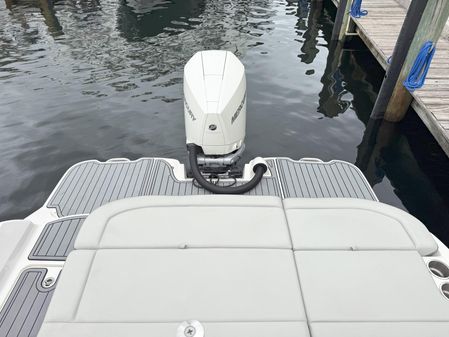 Sea Ray SDX 270 Outboard image