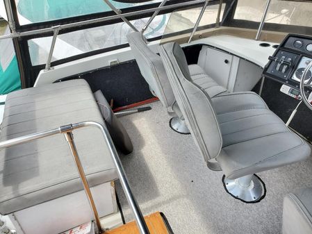 Carver 3207-AFT-CABIN-MOTOR-YACHT image