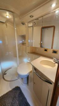 Sea Ray 460 Sundancer image