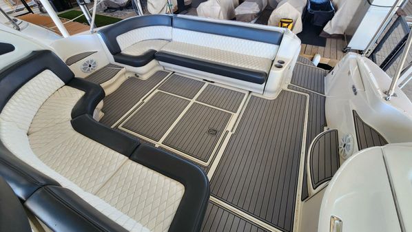 Sea Ray 460 Sundancer image