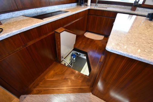 Monterey 65 Convertible Custom Sportfish image