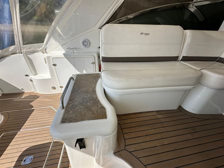 Cruisers Yachts 420 Express image