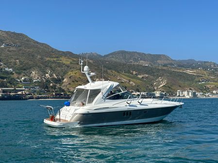 Cruisers Yachts 420 Express image