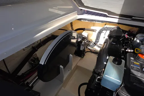 Formula 270 Bowrider image